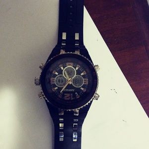 Mens surface watch